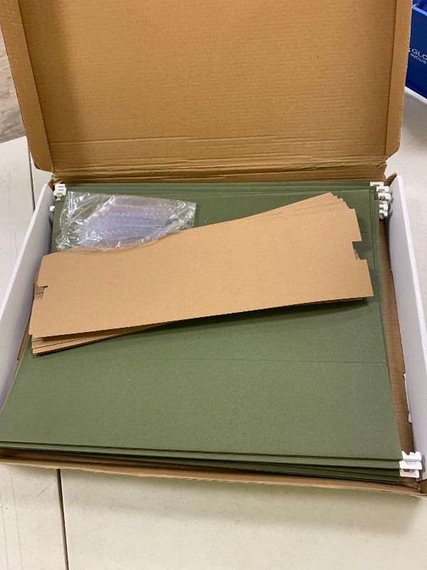 Photo 1 of 25 Blue Summit Supplies Legal Size Hanging File Folders, 4" Expansion, Standard Green, 12pt Paper, Plastic Tabs Included, Expandable Hanging File Folders, 25 Pack