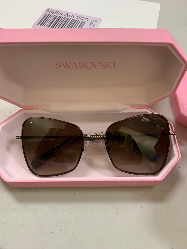 Photo 1 of Swarovski SK7008 Sunglasses, Bronze/Gradient Brown, 57 mm