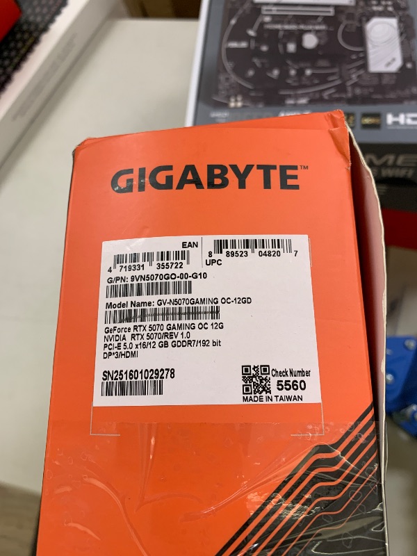 Photo 1 of GIGABYTE GeForce RTX 5070 Gaming OC 12G Graphics Card, 12GB 192-bit GDDR7, PCIe 5.0, WINDFORCE Cooling System, GV-N5070GAMING OC-12GD Video Card