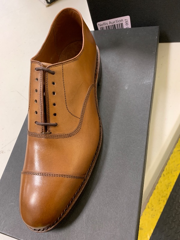 Photo 1 of Allen Edmonds Men's Park Avenue Cap-toe Oxford Dress Shoe, Walnut, 9 B