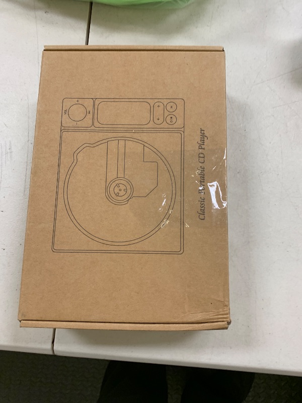 Photo 1 of Leapwell CD Player Portable Bluetooth Desktop CD Players for Home with Speakers Rechargeable Small Retro CD Player with LCD Screen Optical USB White