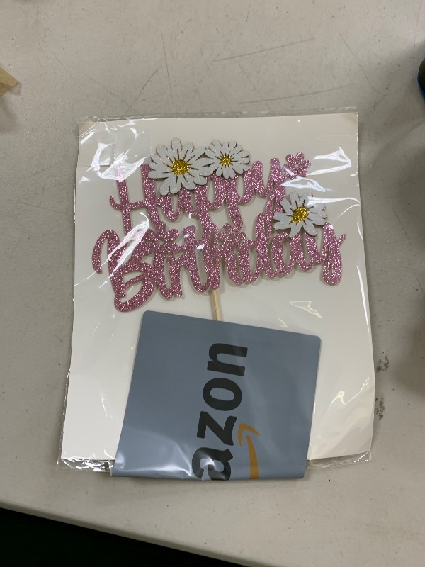 Photo 1 of WishFirst Daisy Flower Birthday Cake Topper, Pink Dasiy Flowers Cake Decor, Summer Chrysanthemum Daisy Birthday Party Supplies, White Daisy Flower Themed Party Decorations Kids Birthday Party Supplies