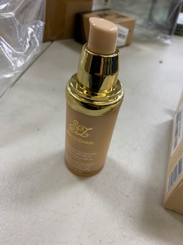 Photo 1 of 4 in 1 Foundation Colour Changing Liquid - Hydrating Medium/Light full coverage concealer with SPF 50+ Inspired -Longwearing & Waterproof-Care makeup 1oz(30ml)