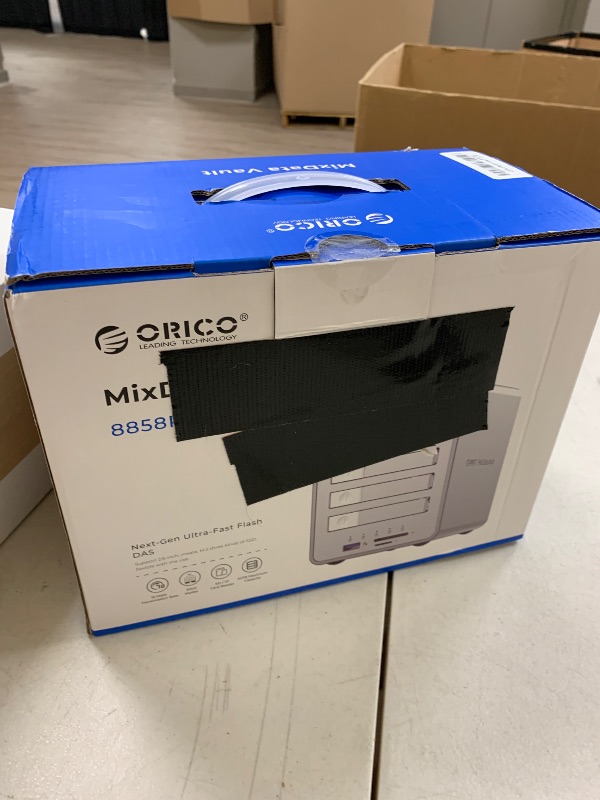 Photo 1 of ORICO All-Flash 5-Bay USB-C Docking Station 10Gbps Compatible HUB Expansion for 2.5”SATA HDDs and SSDs with Built-in Cooling Fan Up to 40TB-8858RC3
