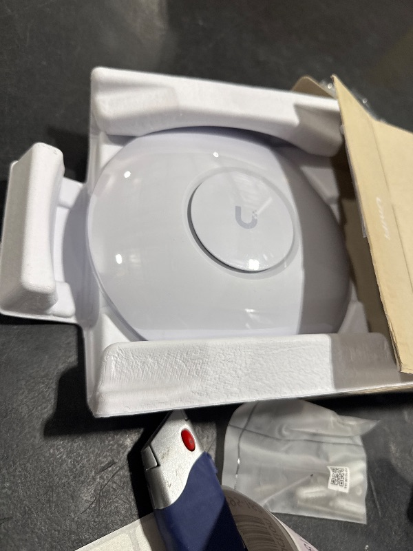 Photo 1 of Ubiquiti U6+ Dual Band IEEE 802.11 a/b/g/n/ac/ax 3 Gbit/s Wireless Access Point
