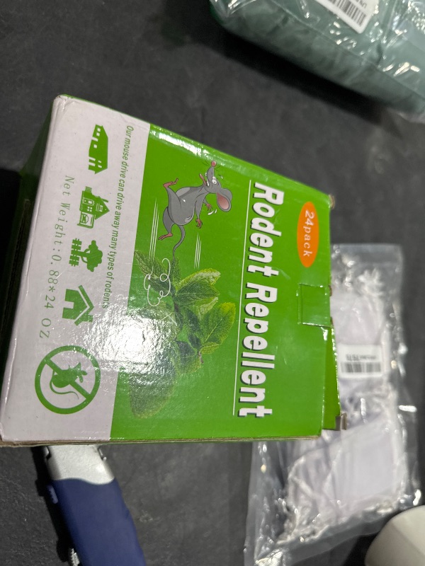 Photo 1 of rodent repellent 24 pack