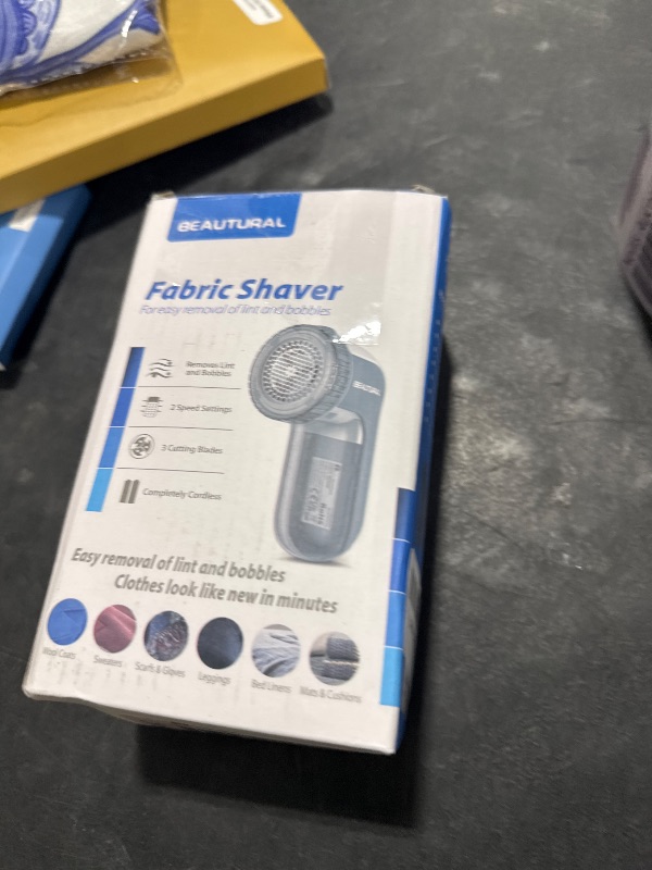 Photo 1 of BEAUTURAL Fabric Shaver and Lint Remover, Sweater Defuzzer with 2-Speeds, 2 Replaceable Stainless Steel Blades, Battery Operated, Remove Clothes Fuzz, Lint Balls, Pills, Bobbles Gray