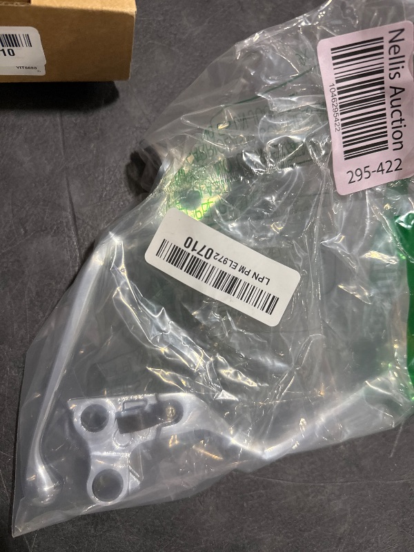 Photo 1 of Vkinman Chrome Hand Levers Brake Lever + Clutch Lever Replacement for Harley Hand Controls 1996-2006
