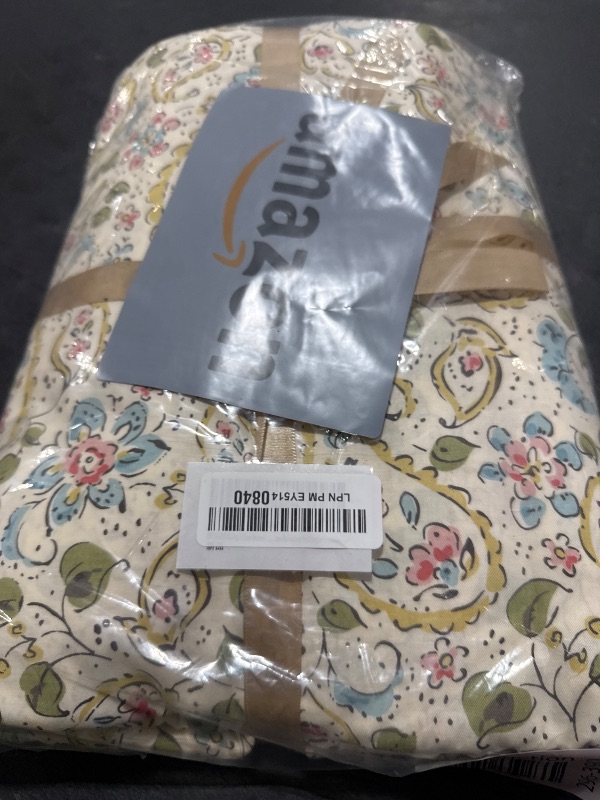 Photo 1 of DAUAOTO King Size Duvet Cover Set - 104"x90" Cover + 2 Shams, 100% Cotton Bedding Sets Farmhouse Paisley Pattern Yellow