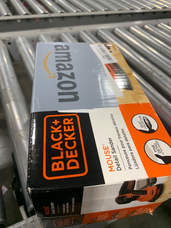 Photo 1 of Black & Decker Power Tools BDEMS600 1.2 Amp Mouse Detail Sander