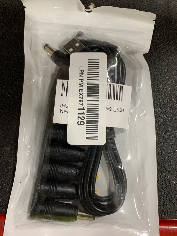 Photo 1 of Universal Charger Power Core, 5V USB to DC 5.5x2.1mm, Charging Cable with 11 Connectors (Micro-USB, Type-C, Mini USB, 2.5x0.7, 3.0x1.1, 3.5x1.35, 4.0x1.7, 4.8x1.7, 5.5x2.5?2.5mm), 3.3FT