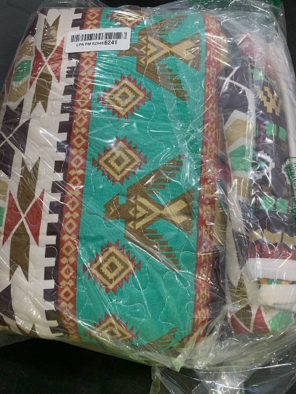 Photo 1 of Blanket