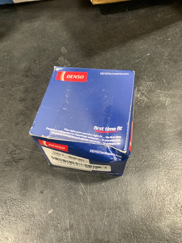 Photo 1 of Denso 567-0036 Relay