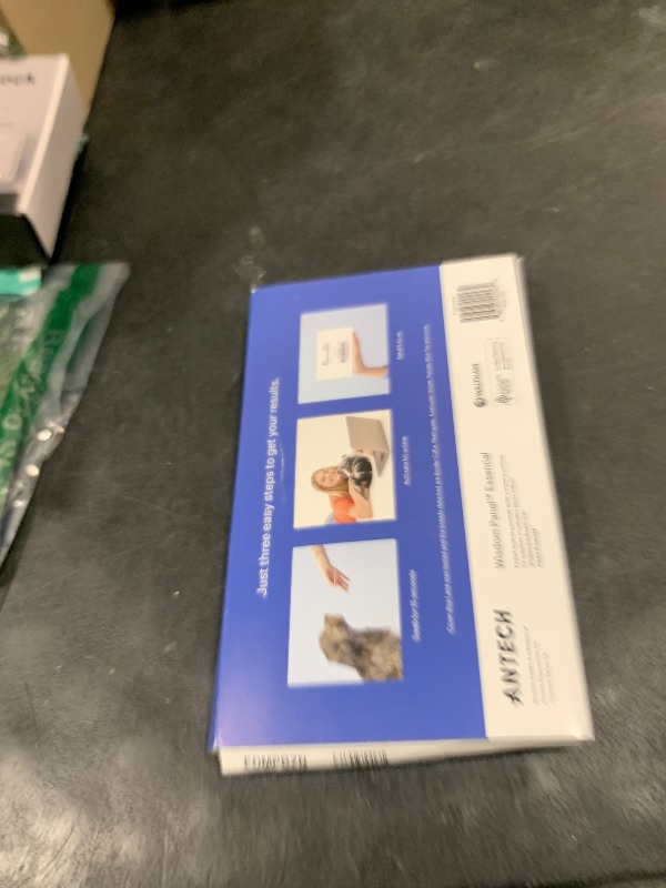 Photo 1 of Wisdom Panel Essential Dog DNA Kit: Most Accurate Test for 365+ Breeds, 30 Genetic Health Conditions, 50+ Traits, Relatives, Ancestry - 1 Pack