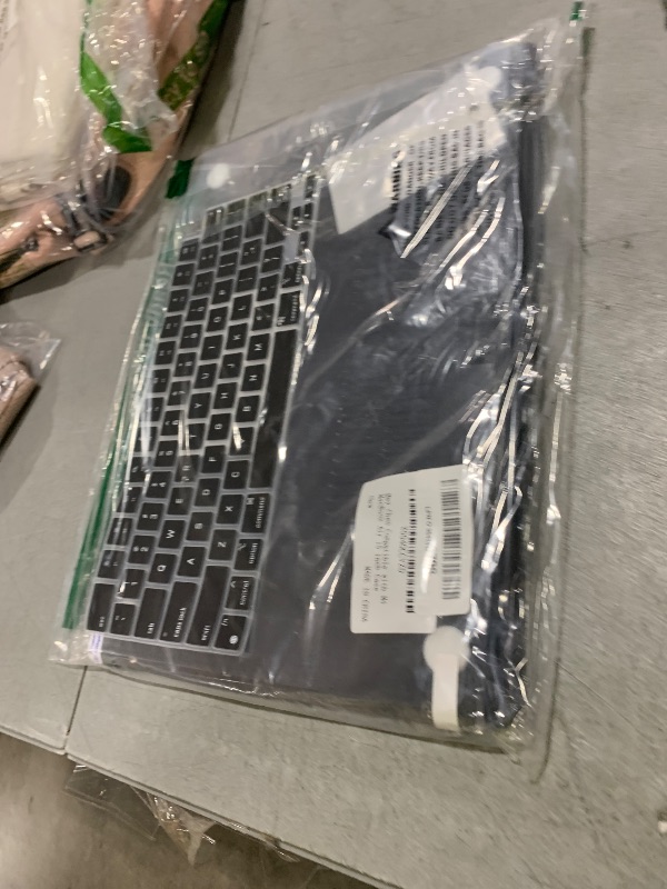 Photo 1 of May Chen Compatible with M4 MacBook Air 15 inch Case 2025 2024 2023 A3241 A3114 M3 A2941 M2 with Liquid Retina Display & Touch ID, Plastic Hard Shell with Keyboard Cover - Elegant Flower