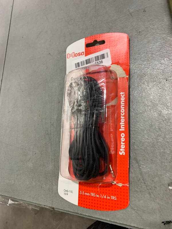Photo 1 of Hosa CMS-110 Stereo Interconnect, 3.5 mm TRS to 1/4 Inch TRS, 10 Feet
