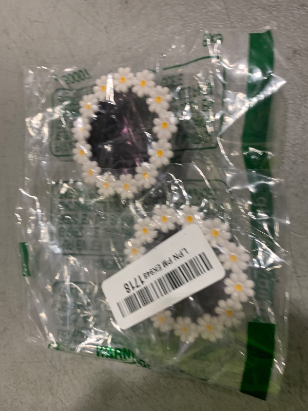 Photo 1 of SJBNCai Round Flower Sunglasses for Women Retro Daisy Cute Glasses UV 400 Protection Flower Shaped Glasses for Outdoor Beach