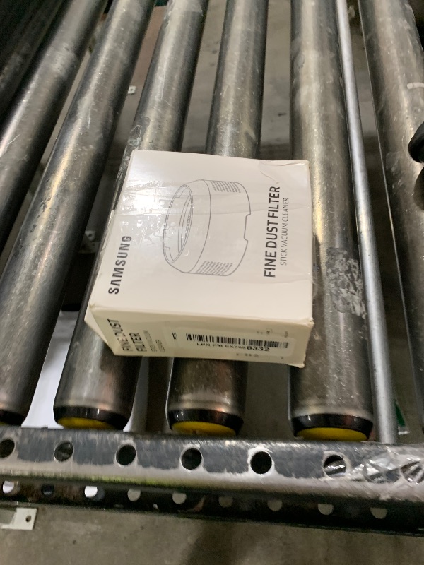 Photo 1 of SAMSUNG Bespoke Jet Fine Dust Filter Replacement, Misty White, VCA-SHF95W/AA