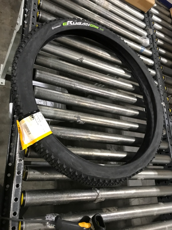 Photo 1 of Continental XC/Enduro Tires Wirebead 29 x 2.60 E Ruban Plus black/black skin SL