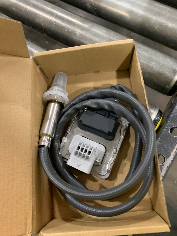 Photo 1 of LC3A-5L248-AC 904-6018 Nitrogen Oxide NOx Sensor Compatible with 2017 2018 2019 2020 Ford F250 F350 F450 F550 6.7L