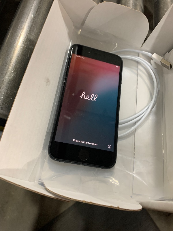 Photo 1 of Apple iPhone SE 3rd Gen, 64GB, Midnight - Unlocked (Renewed)