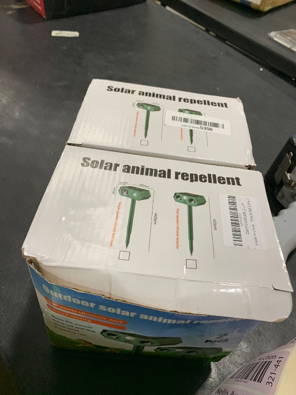 Photo 1 of 4Pack Solar Ultrasonic Animal Repellent Cat Repellent Outdoor Deer Repellent Devices Motion Detection with LED Flash Light Waterproof Squirrel Mouse Raccoon Dog Bird Repellent for Yard