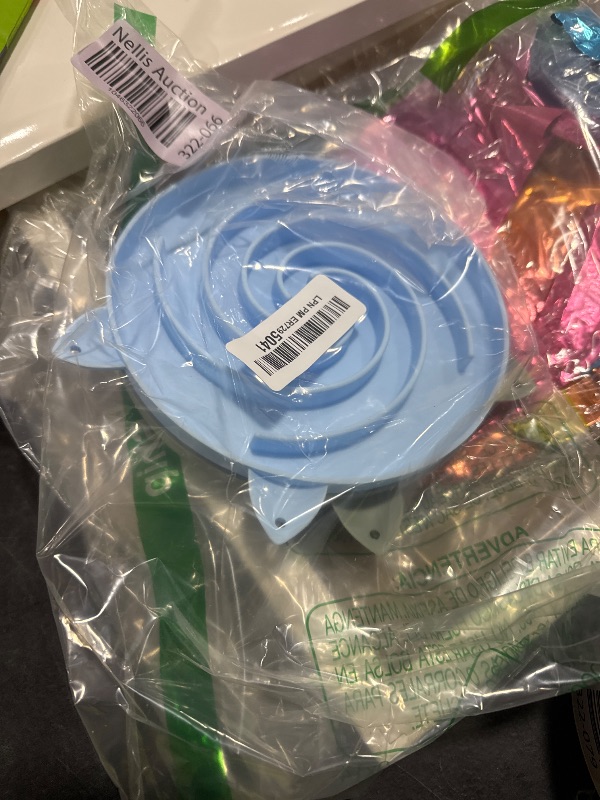 Photo 1 of Bifeaw Slow Feeder Cat Bowl, Easy to Clean Silicone Bowl, Ideal for Dry and Wet Food (Green and Blue)