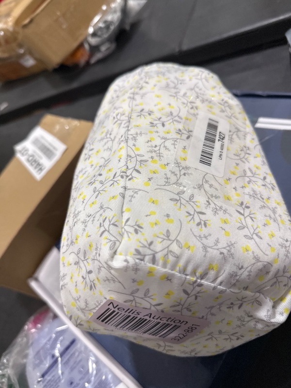 Photo 1 of vrbabies Baby Sling Carrier Newborn, Adjustable Easy Wearing Baby Nursing Warp Sling, New Mom Dad Soft Cotton Baby Front Holder Carrier for Infant Toddler Life Travel Essential Gifts (Yellow Flower)