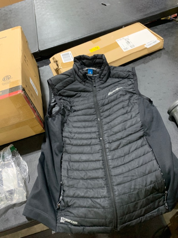 Photo 1 of XS VEST 