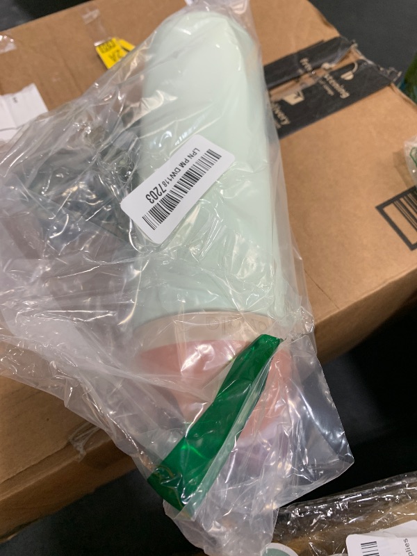 Photo 1 of ITEM DOES HAVE SOME DENTS ----------------------------------------------Owala FreeSip Insulated Stainless Steel Water Bottle with Straw for Sports, Travel, and School BPA-Free Sports Water Bottle, 24 oz, Surfs Edge