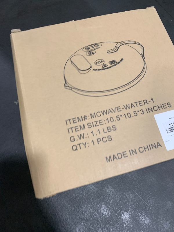 Photo 1 of Microwave Splatter Cover with Water Steamer for Food - 10 Inch Steam Microwave Splatter Guard with Handle Plate Covers for Heating Food Splash Oven Lid with Built in Steamer