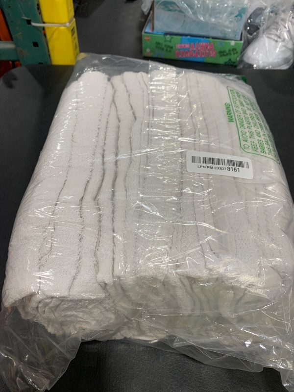 Photo 1 of TOALLA (Pack of 12 White Bath Towels Bulk 20x40 Inches -100% Cotton Economy Cheap Bath Towels for Commercial Uses, Gym, Salon, Spa & Hair -Lightweight Bath Towels Quick Drying -Bath Towels Sets Bulk