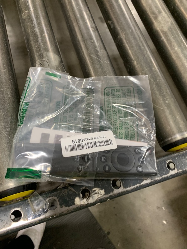 Photo 1 of Replacement for Samsung TV Remote, for All 2019-2025 Samsung Remote Control for Smart TV with Voice Control. No Solarcell. 2-Year Warranty.