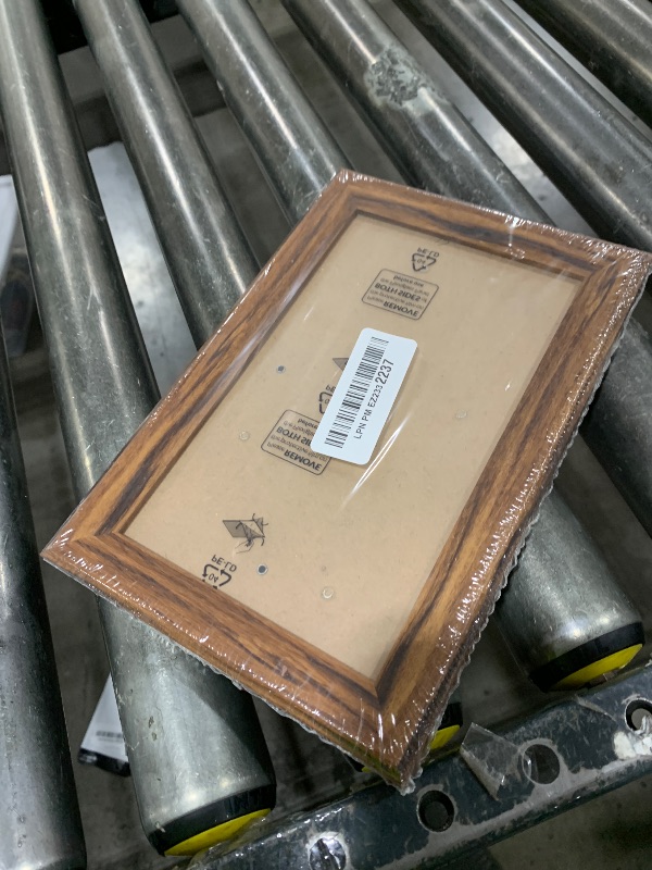 Photo 1 of small picture frame