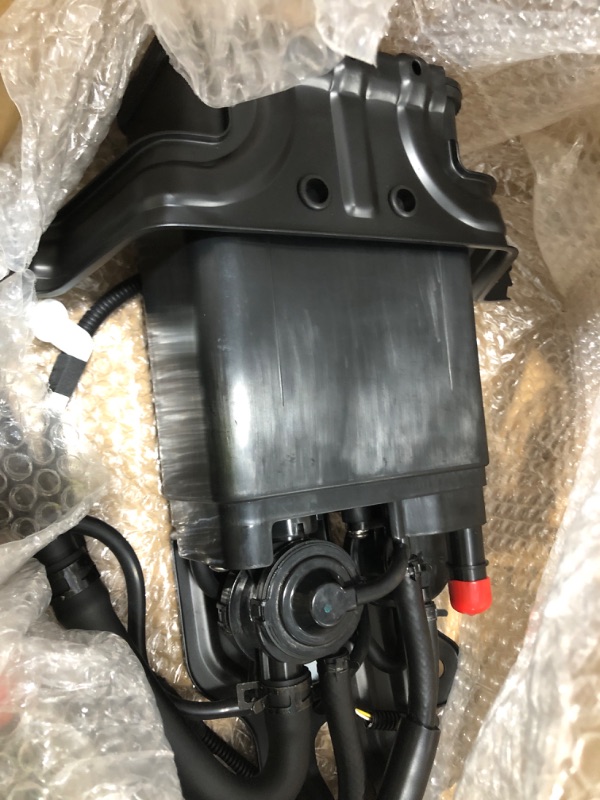 Photo 1 of 911-659 Vapor Canister Fits 2001-2002 4Runner Evaporative Charcoal Vapor Canister OE# 77740-35482 7774035482 7774035481 77740-35481 4B1093 CP1512 CP3377 VC4041