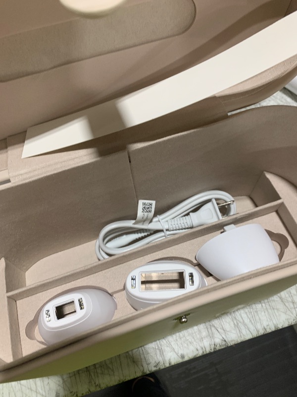 Photo 1 of Braun Smart IPL, Skin i·Expert Pro 7: at Home Laser Hair Removal, Permanent Visible Hair Reduction, Holiday Gifts for Women and Men with Free App, Vanity Case, Venus Razor, 4 Smart Heads, IPL7387