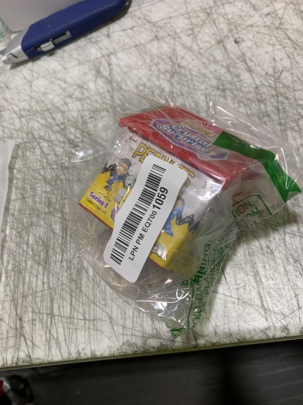 Photo 1 of Cra-Z-Art Peanuts Crystal Surprise, Mini Crystal Figures and Snoopy House Collectible Blind Bag Inspired Kids Toys for Ages 3 and Up