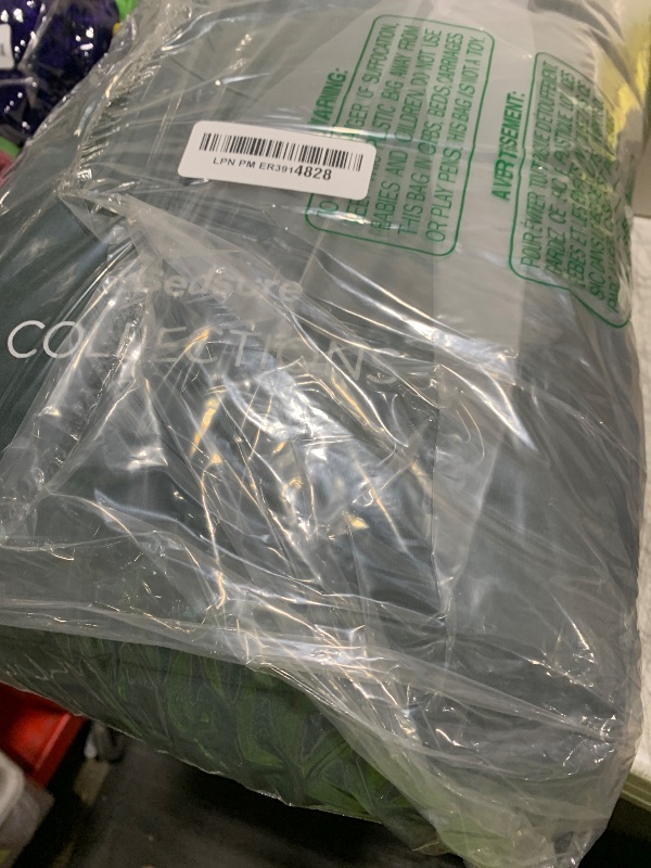 Photo 1 of Bedsure Cotton Duvet Cover King - 100% Cotton Waffle Weave Forest Green Duvet Cover King Size, GentleSoft™ and Breathable Bedding Set for All Season, 3 Pieces, 104"x90"