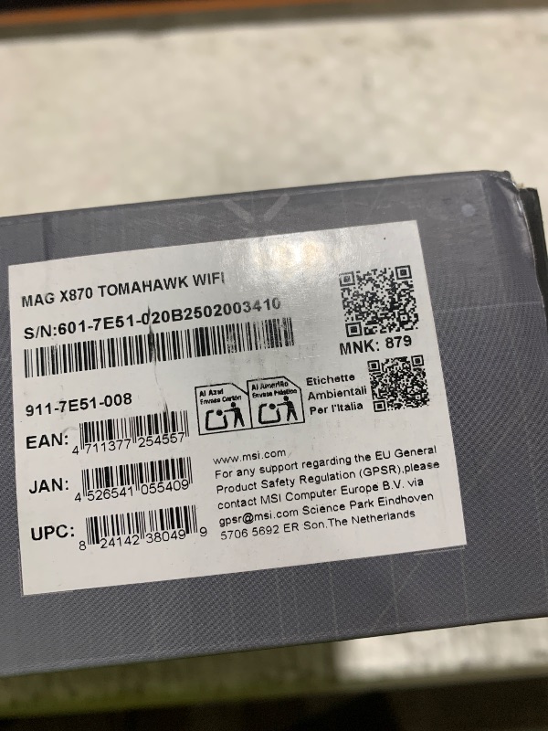Photo 1 of MSI MAG X870 Tomahawk WiFi Gaming Motherboard (AMD Ryzen 9000/8000/7000 Series Processors, AM5, DDR5, PCIe 5.0, M.2 Gen5, SATA 6Gb/s, USB 40Gbps, HDMI/DP, Wi-Fi 7, Bluetooth 5.4, 5Gbps LAN, ATX)