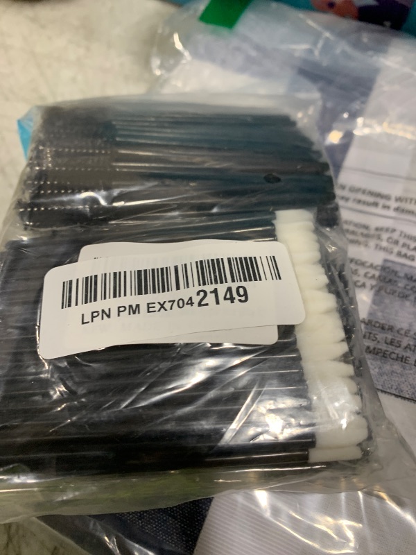 Photo 1 of 300 PCS Eyelash Extension Supplies Kit,Disposable Lash Spoolies Brushes Micro Swab Brushes Mascara Wand Lip Brushes for Eyelash Extension Tattoo Lipstick Applicator (Black)