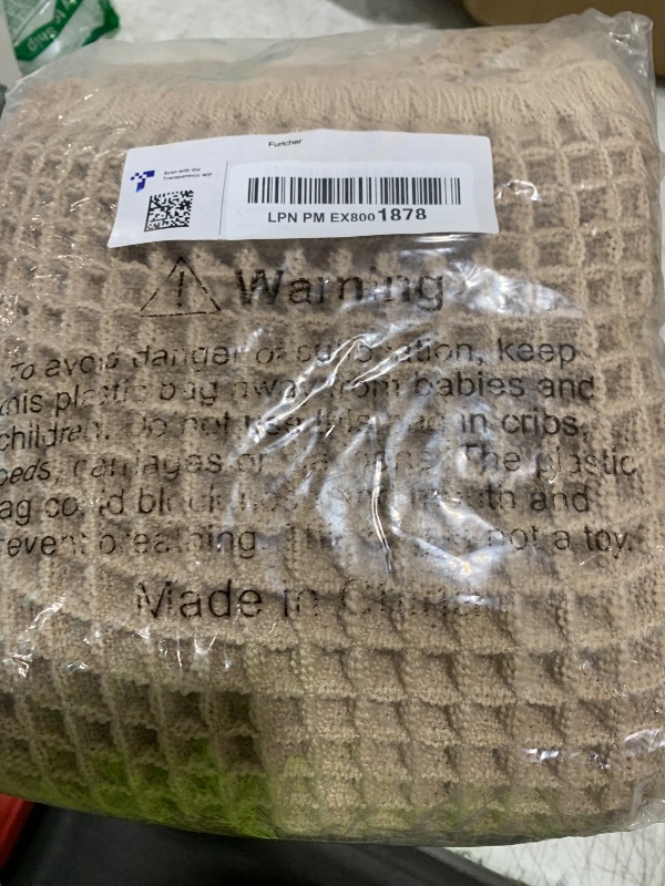 Photo 1 of Furicher Large Waffle Bath Mat Set, Non Slip Bathroom Mat Set, Ultra Absorbent Bath Mats for Bathroom Decor, Extra Soft Floor Bathroom Rugs Sets 2 Piece, Washable Bath Rugs (20"×47" and 16"×24")