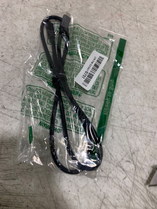 Photo 1 of Silkland USB 4 Cable [USB-IF Certified] for Thunderbolt 4 Cable 3.3FT, 40Gbps Data Sync, 8K/5K@60Hz, 240W, USB C Thunderbolt Cable 1M, Compatible for MacBook, SSD, iPhone 16/15, Docking, eGPU, Monitor