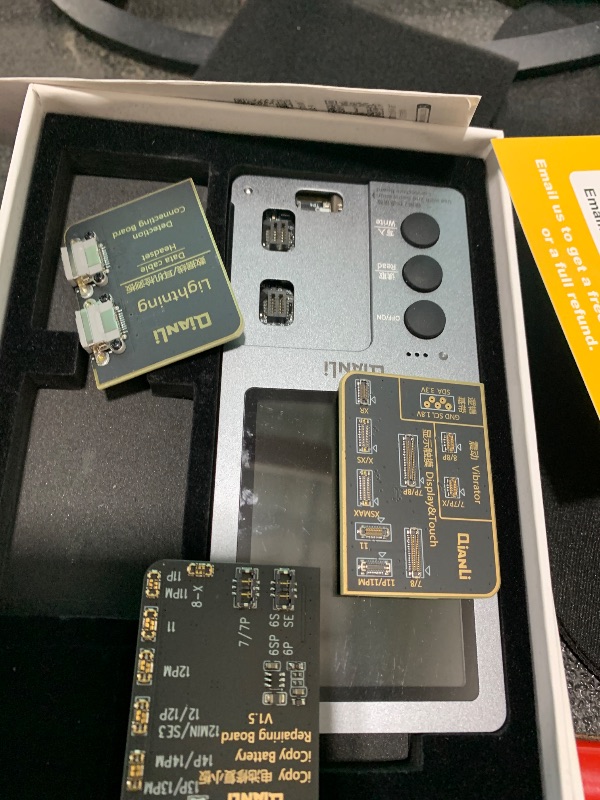 Photo 1 of Qianli iCopy 2.3 6 in 1 iPhone 7/8/8P/X/XR/XS/XSMAX/11 Pro Max/12/13/14/15 Pro + PM Face ID, LCD, Vibrator Transfer EEPROM Programmer & Battery, Lightening Board, True Tone