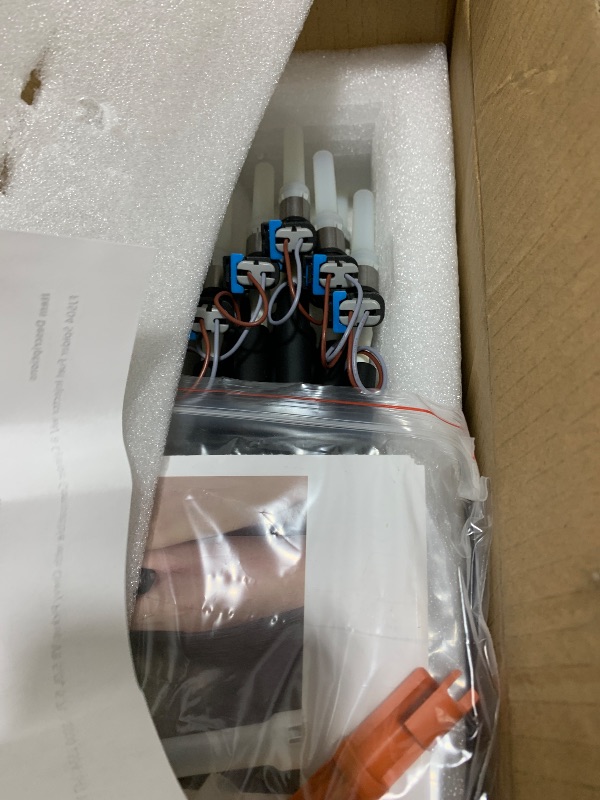 Photo 1 of FJ504 Spider Fuel Injector wi/ 8 Cylinder Compatible with Chevy Pickup V8 5.0L 5.7L 1996-2000 25340347 17114163 FJ10566