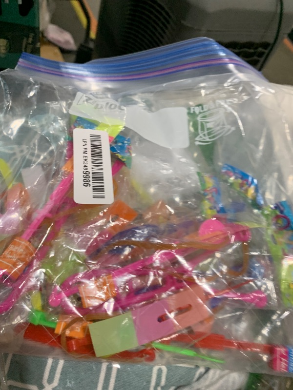 Photo 1 of \Glow Sticks Party Supplies 