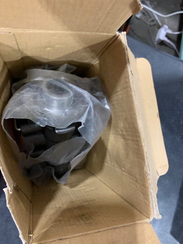 Photo 1 of ACDelco Professional 18M27 Brake Master Cylinder Assembly