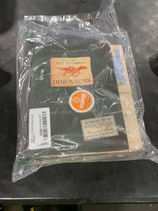 Photo 1 of Encyclopedia Prehistorica Dinosaurs : The Definitive Pop-Up