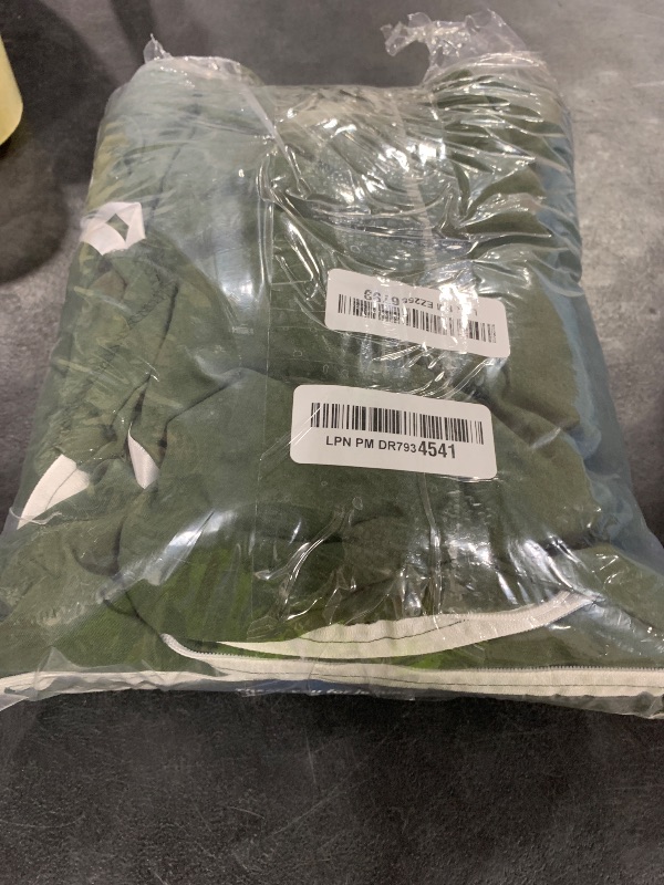 Photo 1 of Bedsure Olive Green Duvet Cover King Size - 3 Pieces Prewashed Cotton-Like Extra Soft Bedding Set, Includes 1 Duvet Cover 104x90 Inches with Zipper Closure & 2 Pillow Shams, Comforter Not Included