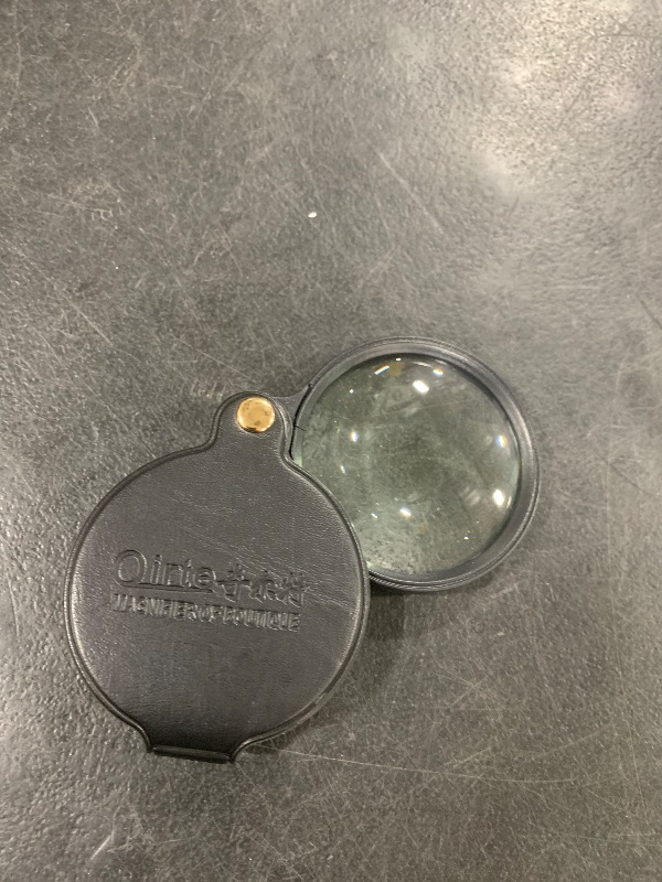 Photo 1 of magnifying glass 