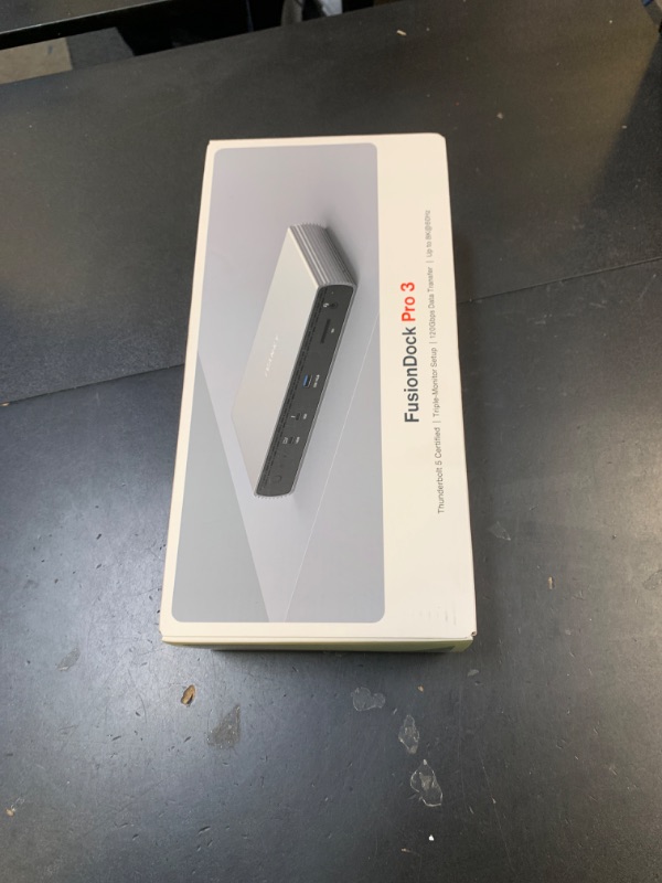Photo 1 of iVANKY Thunderbolt 5 Dock FusionDock Pro 3 Docking Station 11-in-1 Hub Single 8K, Dual 6K@60Hz for MacBook M1/M2/M3/M4/M5 Pro/Max, Dual 8K@60Hz for Windows TB5, 180W Power, 120Gbps, 2.5GbE